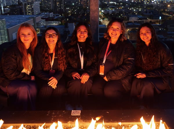 Passare - NFDA 2025 - Blog - Article images - Girls by fire