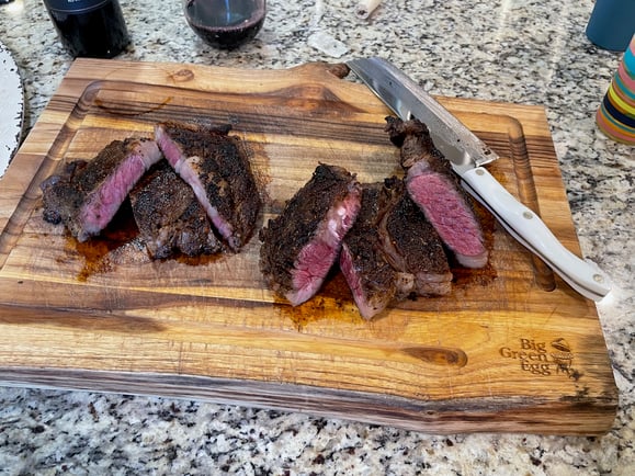 Sliced ribeyes